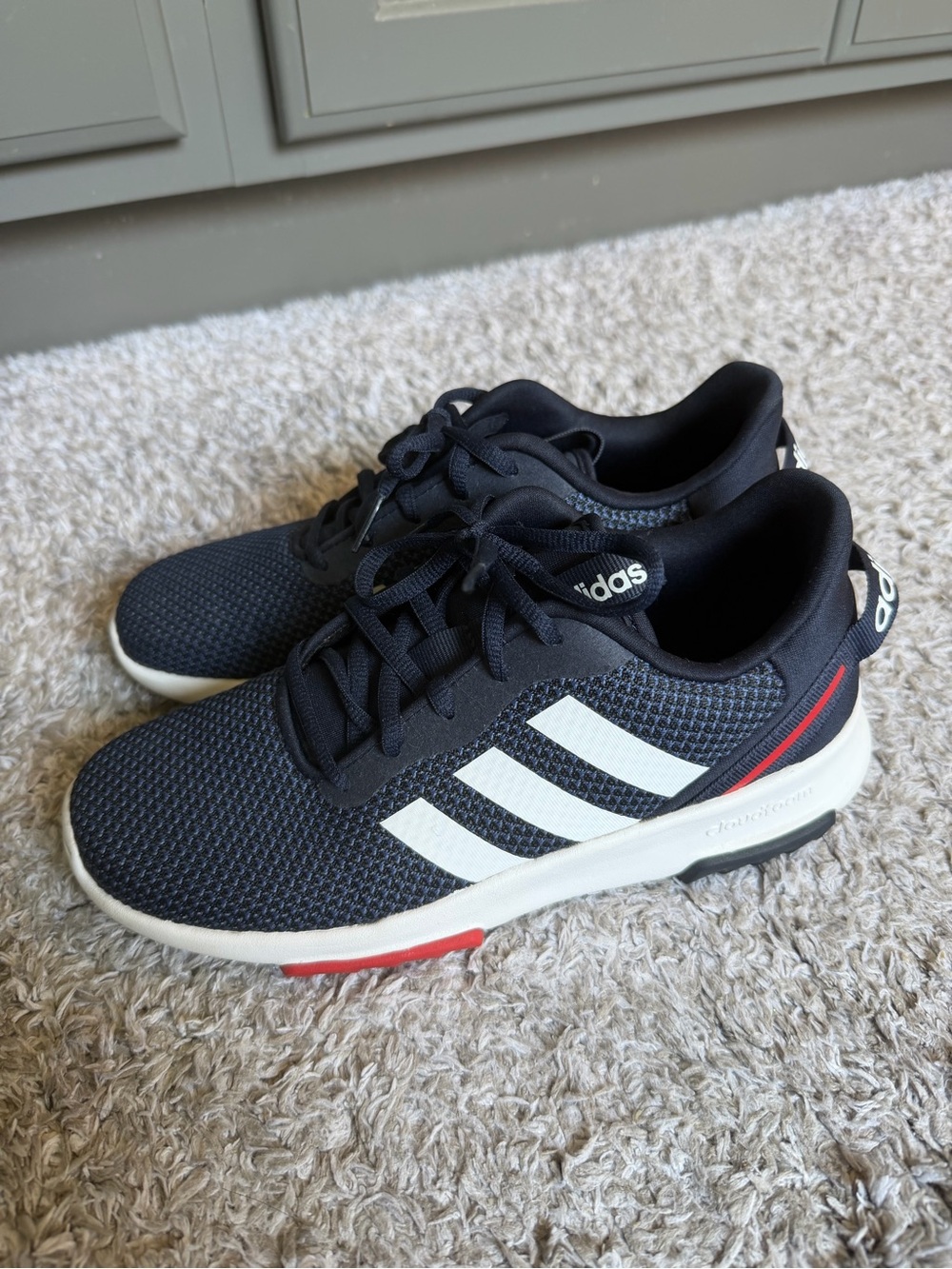 Adidas Blue White Reds sneakers - Picture 2 of 6
